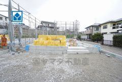 イオン福岡まで車で約14分（4.2ｋｍ）ショッピングや映画鑑賞等楽しめます＾＾