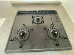 3口コンロなので、効率よくお料理が楽しめます。毎日のお料理も楽しくなりますね＾＾