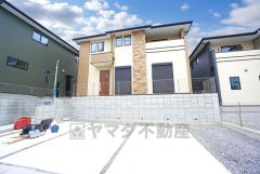 敷地面積約52坪。食器洗浄乾燥機、浴室暖房乾燥機、温水洗浄便座標準装備＾＾