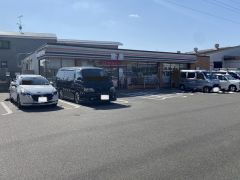 セブンイレブン　粕屋内橋店