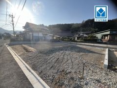 敷地58坪。イオン穂波ショッピングセンター車で約8分（2.4ｋｍ）駐車4台＾＾設備仕様も充実＾＾