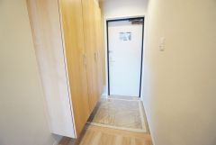 たっぷり収納できるシューズボックスです。家族全員の靴がきれいに整頓できます。