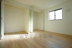 同仕様写真。各部屋に収納が完備されているので、お荷物が多くなっても安心の設計です。