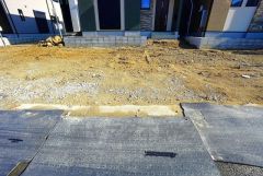 カースペースは2台付きです。 ご夫婦で1台ずつ所有できます。