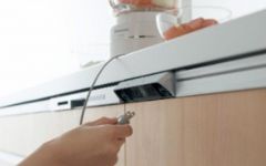 手元のコンセントで、素早く簡単に調理家電が使えます。