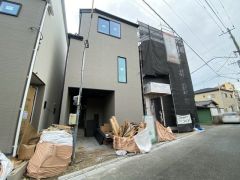 JR鹿児島本線「春日」駅まで徒歩約19分＾＾最新の設備で気持ちの良い新生活を送りませんか。
