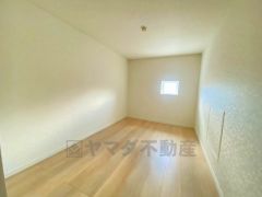 グルニエ完備。