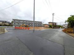 角地で陽当たり・風通し良好＾＾