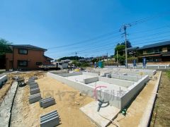 須恵ICまで車で約6分。（1.8ｋｍ） 通勤や遠出のお出かけに便利です＾＾ イオンモール福岡まで車で約10分（3.1ｋｍ）