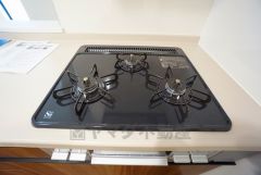 3口コンロなので、効率よくお料理が楽しめます。毎日のお料理も楽しくなりますね＾＾