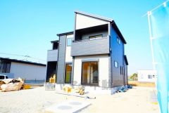 特急停車西鉄バス昭和通二丁目停まで徒歩9分。