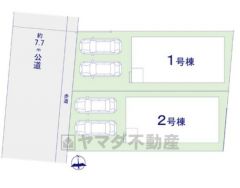 2号棟。カースペースは並列2台分＾＾前面道路は公道西側約7.7ｍ。 幅広いため車の離合もスムーズです＾＾
