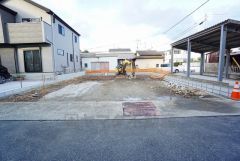 イオン福岡店まで車で約7分（2ｋｍ）ショッピングや映画鑑賞などを楽しめます＾＾