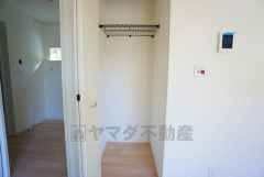 生活感を隠せるリビング収納付きで、スッキリとした空間に＾＾散らかりがちなリビングも、収納スペースがあれば安心＾＾