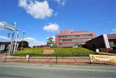 志免町役場