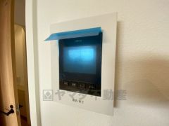 防犯性もばっちり、TVモニター付きインターフォン完備。大きなモニターで玄関先を確認できます。録画機能が付いているので不在時の訪問者も確認できて安心です^^