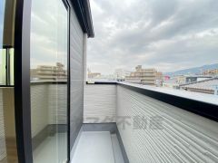 2・3階にバルコニー完備＾＾