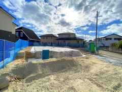 太宰府歴史スポーツ公園まで徒歩7分。お子様ずれの方や、ペットがいるご家族の方にもおすすめです＾＾