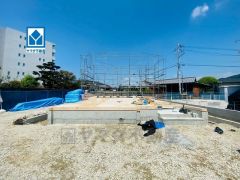 ＪＲ香椎線須恵駅まで徒歩9分＾＾通勤や通学に便利＾＾イオン福岡まで車で約10分（3ｋｍ）ショッピングや映画鑑賞などで楽しめます＾＾