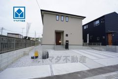 オール電化住宅。バス南横田停歩6分。イオン穂波ショッピングセンターまで徒歩11分。コンビニ徒歩4分。