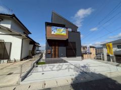 福岡東バイパスまで車で約8分＾＾（2.5ｋｍ）遠出のお出かけや通勤などに便利です＾＾