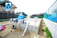 西鉄天神大牟田線「桜並木」駅まで徒歩約23分＾＾JR鹿児島本線「南福岡」駅まで徒歩約35分＾＾