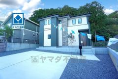 福岡東バイパスまで車で約5分（1.5ｋｍ）ＪＲ篠栗線「篠栗」まで徒歩17分、自転車で約9分＾＾