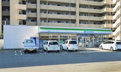 ファミリーマート　篠栗庄