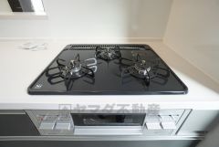 3口コンロなので、効率よくお料理が楽しめます。毎日のお料理も楽しくなりますね＾＾