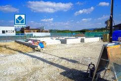 ショッピングセンター・コンビニまで徒歩10分圏内。