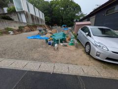 駐車スペースはゆとりある2台分を確保。マイカー用に、お客さま用に、余裕を持ってご利用いただけます。