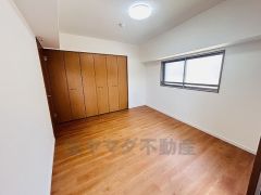 各部屋に収納が完備されているので、お荷物が多くなっても安心の設計です。