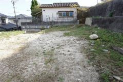 建物解体済みです。建築条件無し＾＾ お好みのハウスメーカー、お好みの間取りで建築頂けます＾＾