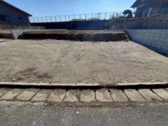 駐車スペースはゆとりある4台分を確保。マイカー用に、お客さま用に、余裕を持ってご利用いただけます。