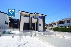 敷地面積約73坪＾＾ 南向き＾＾角地で陽当たり風通し良好＾＾ イオン穂波ショッピングセンターまで車で約7分（2.0km）