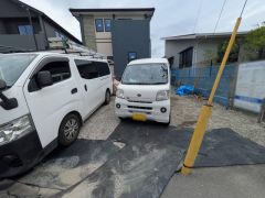駐車スペースはゆとりある3台分を確保。マイカー用に、お客さま用に、余裕を持ってご利用いただけます^^