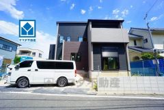 西鉄・JR2沿線利用可能。SIC・WIC・パントリー・並列駐車3台＾＾コンビニ徒歩6分。スーパー歩10分。