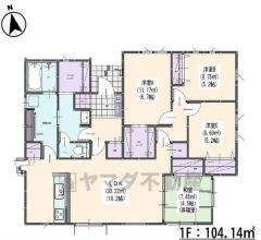 約18.2帖のLDK。隣接する和室があり広々と使えます＾＾キッチンには勝手口とパントリーがございます。主寝室にはWIC付き＾＾