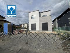 オール電化住宅＾＾2階全室6帖以上。和室あり、ＷＩＣ付き＾＾コスモス徒歩9分。バス停徒歩7分。