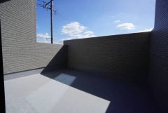 南側バルコニーは陽当たり良好ですよ＾＾