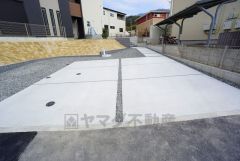 駐車スペースは並列で2台分確保＾＾