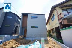 安全性、機能性に優れたオール電化で快適な新生活を＾＾スーパー徒歩5分。コンビニまで徒歩6分。お買い物が便利な立地＾＾