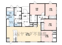 オールフローリングの4LDK平屋です＾＾主寝室にはWIC付き＾＾ランドリールームあり＾＾