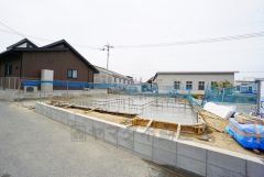 原田小学校：徒歩約12分 宇美東中学校：徒歩約9分お子様の通学が安心の距離です＾＾宇美駅：自転車で約9分。