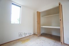 ＬＤＫに隣接する和室です。様々な使用用途で活躍しそうです。