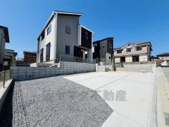 オール電化・太陽光発電で光熱費のコストを削減＾＾敷地面積65坪。コンビニまで徒歩5分。