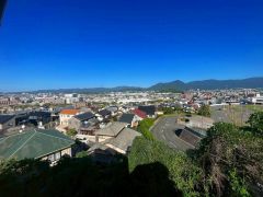 バルコニーからの眺望は良好です。