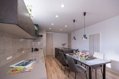 キッチンとダイニングテーブルは近くに配置可能です＾＾配膳と片付けが楽々＾＾