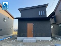 飯塚市コミュニティバス「椿」停まで徒歩7分＾＾